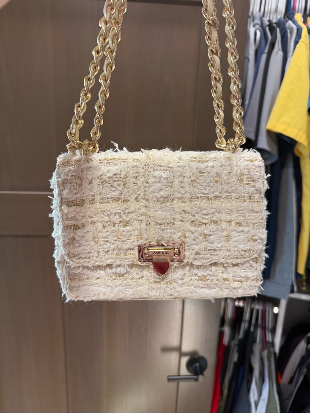 Aspinal of London
Cream Tweed Crossbody Bag with Gold Chain Strap